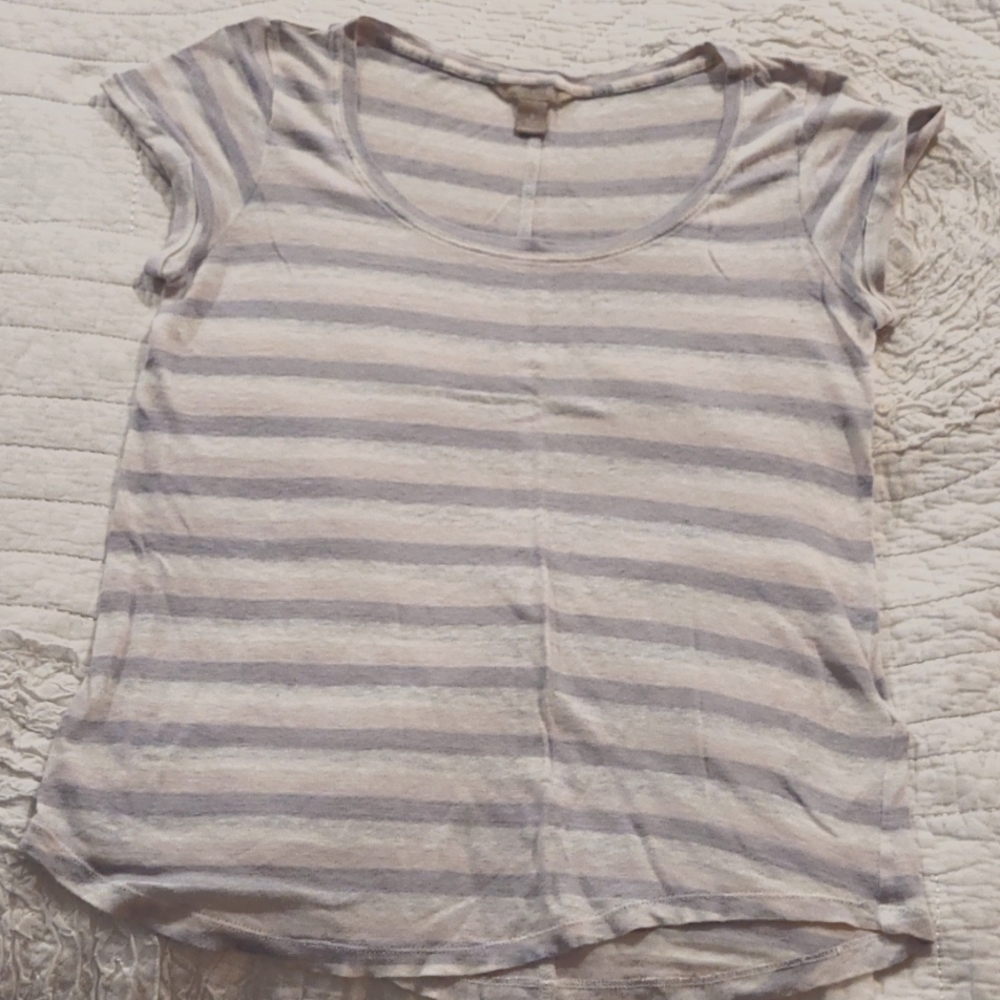 Banana Republic  linen T-shirt